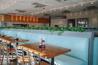Tops Cafe and Bar