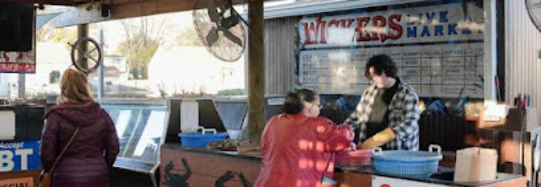 Wicker’s Crab Pot Seafood
