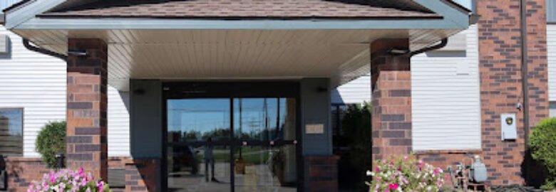 Quality Inn & Suites Bloomington I-55 and I-74