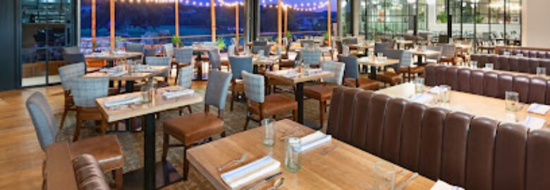 La Cascada Table & Bar