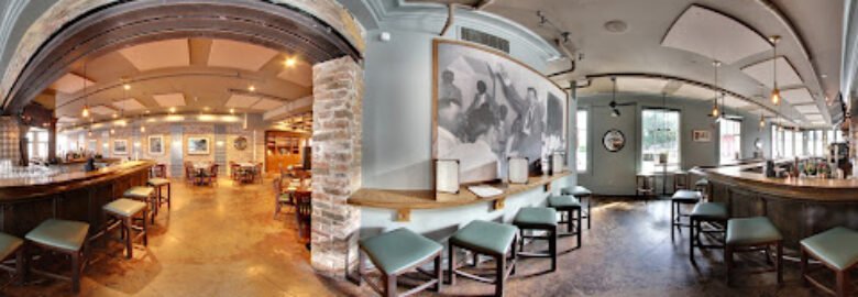 Kingfish Kitchen & Cocktails