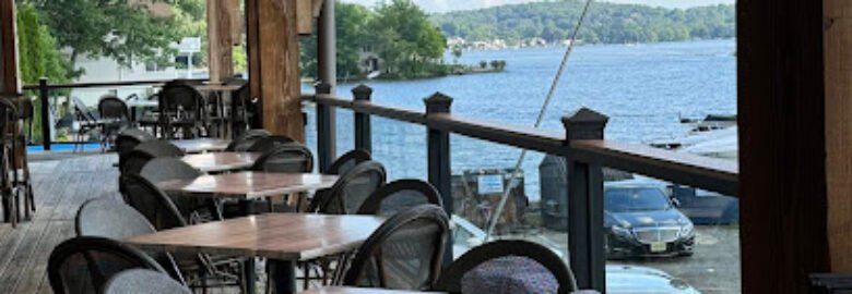 Stone Water at 3 Peaks Marina