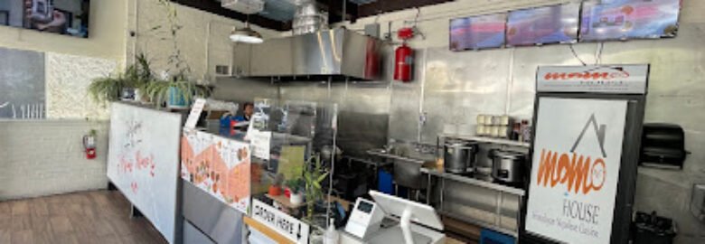MoMo House