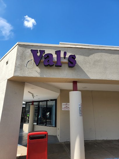 Val’s Comfort Kitchen
