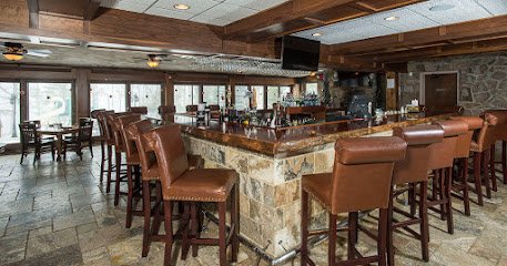 Dutch’s At Silver Tree Restaurant