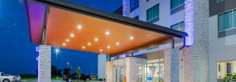 Holiday Inn Express & Suites Bourbonnais East – Bradley