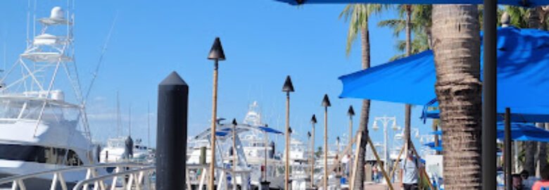 Sailfish Marina Tiki Bar