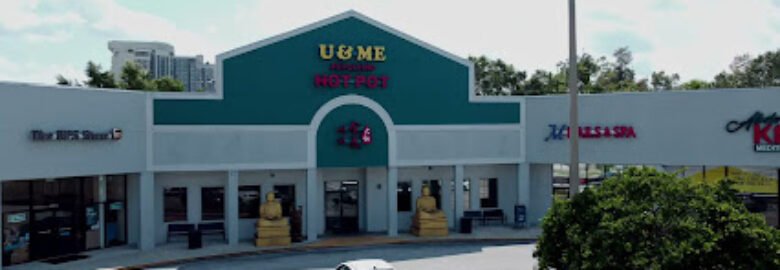 U & Me Revolving Hot Pot