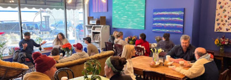 Lincoln Cafe and Market