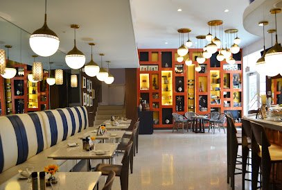 The Tavern at Oceanside Hotel – American Restaurant in Miami Beach