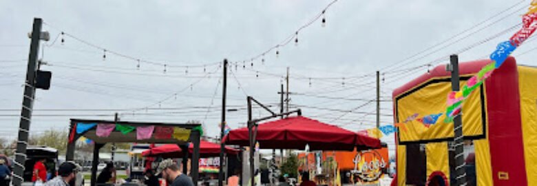 Dos Locos Burritos Food truck park