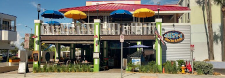 Salty’s Island Bar & Grille