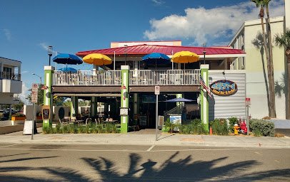 Salty’s Island Bar & Grille