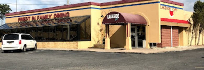 Lakeside Cafe