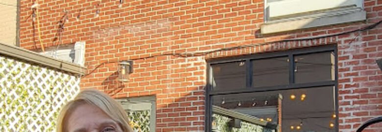 The Hive Tavern & Eatery
