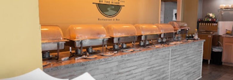 Robert’s By The River – Restaurant & Bar