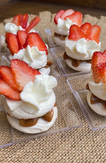 So SweetVibes Cakes and Desserts