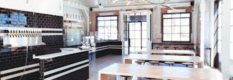 Slim & Husky’s Pizza Beeria