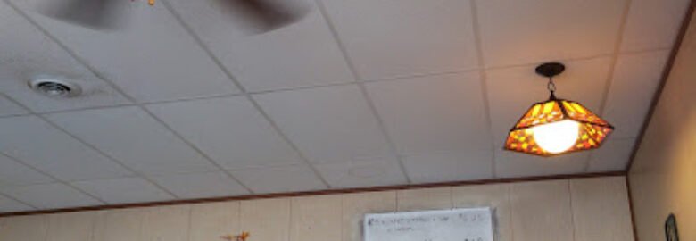 Roseville Lanes & Diner