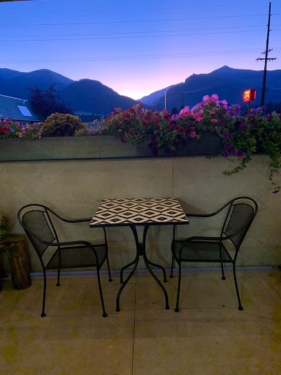 Frontier Cafe