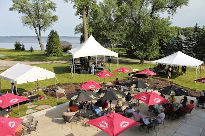 TJ’s Harbor Restaurant